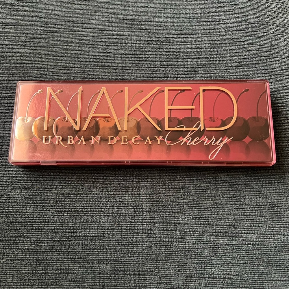 Urban Decay Cherry Palette with Luxurious Metallic Finish
